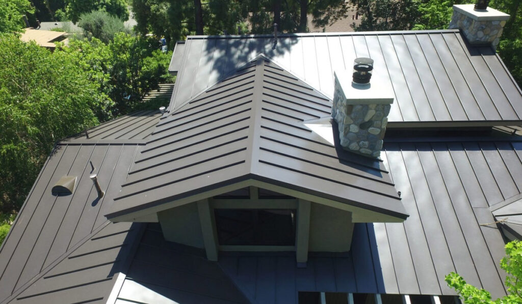 homeowners needing a new roof in Utah can choose from multple option. Like this metal roof, for example. 